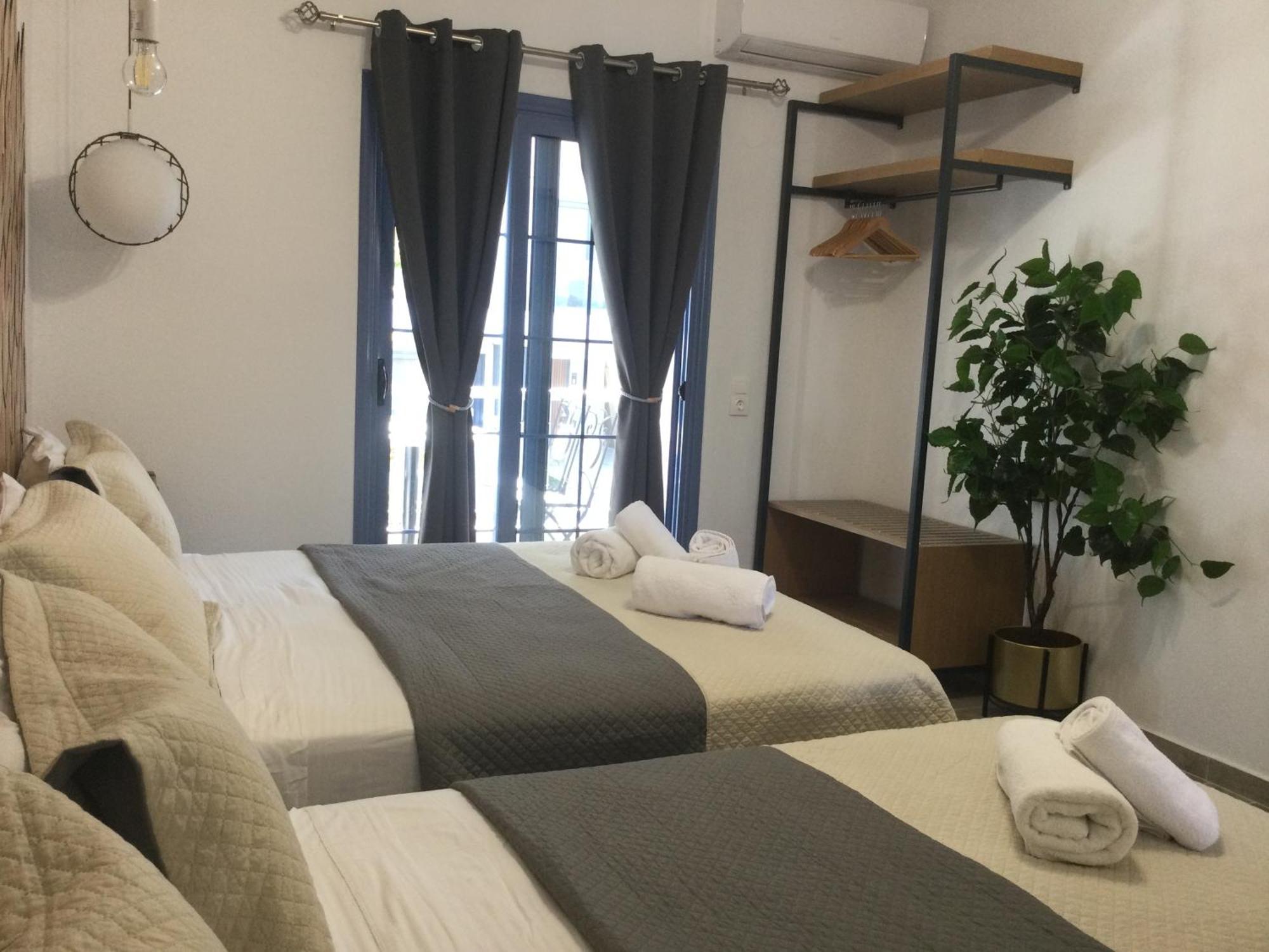 Hotel Sweet Home เนโอสมาร์มาราส ภายนอก รูปภาพ