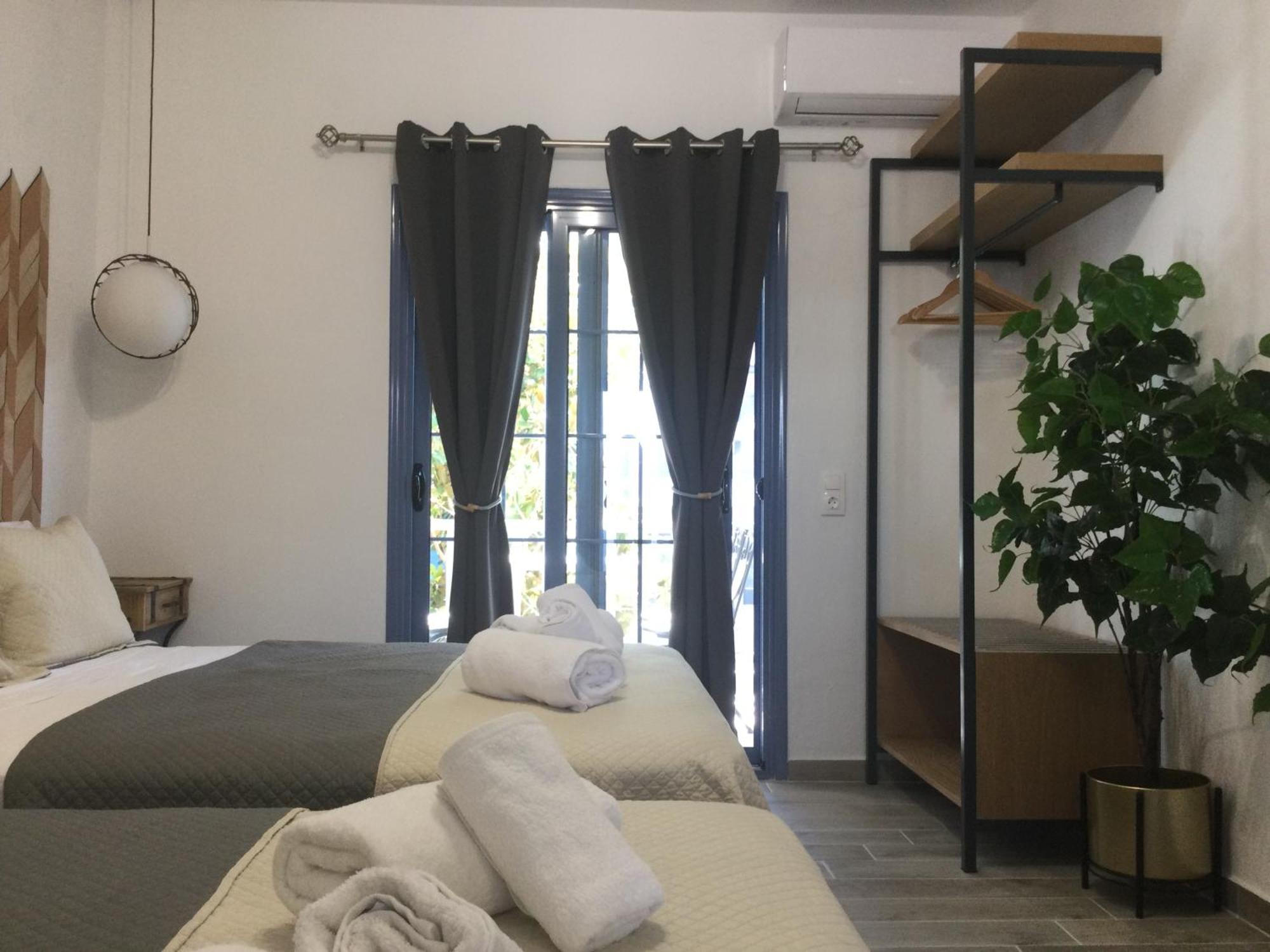 Hotel Sweet Home เนโอสมาร์มาราส ภายนอก รูปภาพ