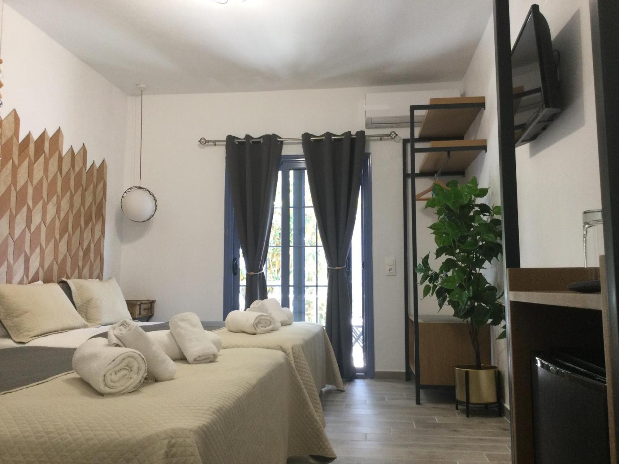 Hotel Sweet Home เนโอสมาร์มาราส ภายนอก รูปภาพ